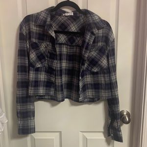 Women’s Tilly’s RSQ Cropped Flannel
